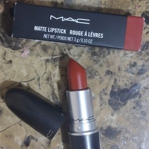 MAC Cosmetics "Matte Lipstick" (#664 Marrakesh)